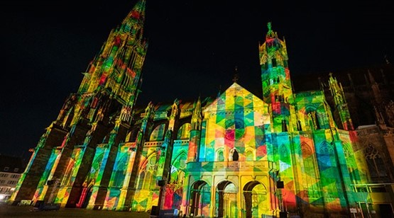 MÜNSTER-MAPPING - Eindrucksvolle Illumination des Münsters zum Ausklang des Freiburger Stadtjubiläums